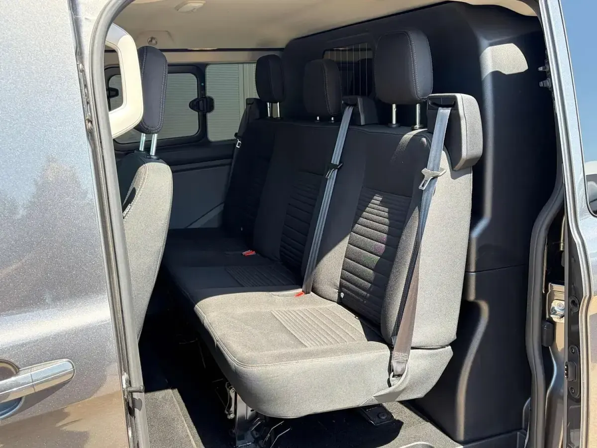 Used Ford 300 Limited 130 HP (95 kW) 2022 Grey Van