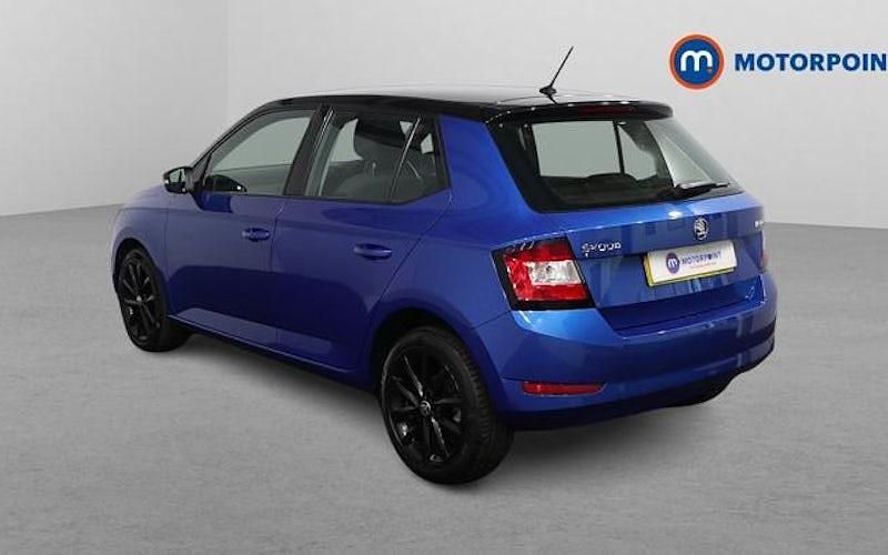 Used Skoda Fabia Colour Edition 95 HP (69 kW) 2021 Hatchback