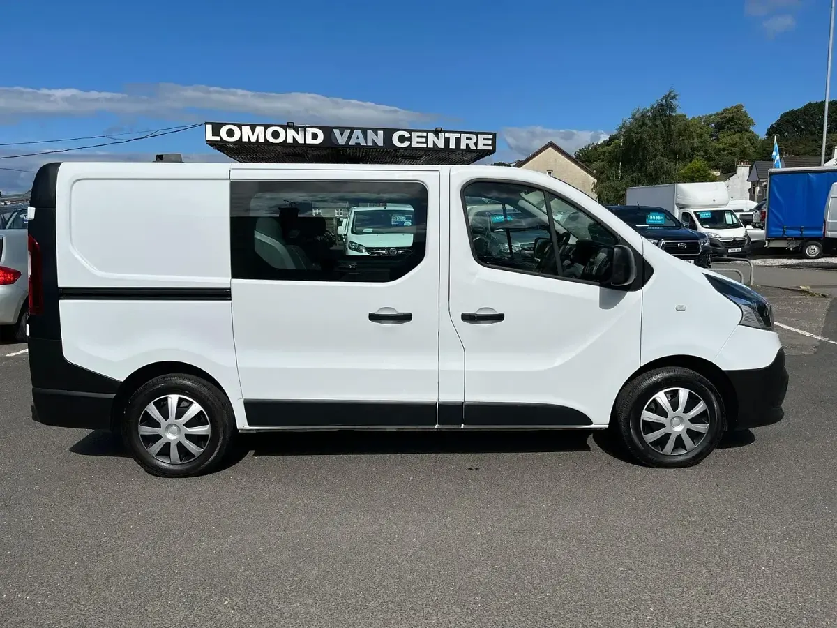 Used Renault Trafic Business 2016 White MPV