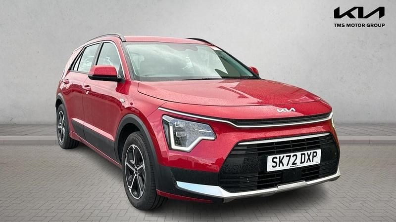 Used Kia Niro 139 HP (102 kW) 2023 Red SUV