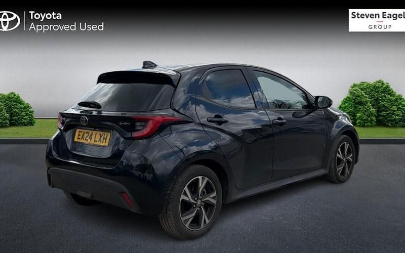 Used Toyota Yaris Hybrid Design 116 HP (85 kW) 2026 Hatchback