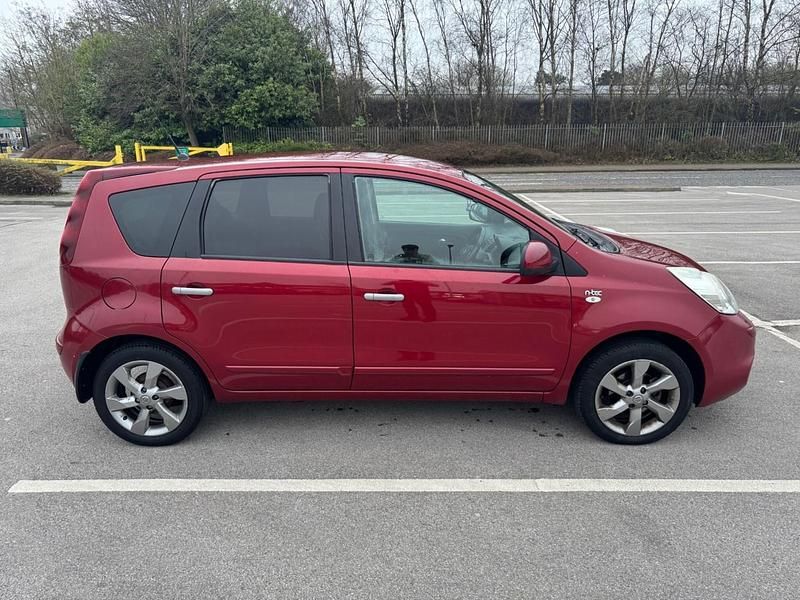 Used Nissan Note N-TEC 88 HP (64 kW) 2010 Red Hatchback