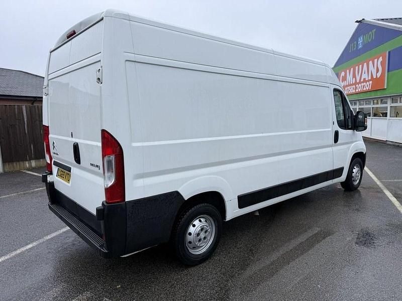 Used Citroën Relay 140 HP (102 kW) 2019 White Van