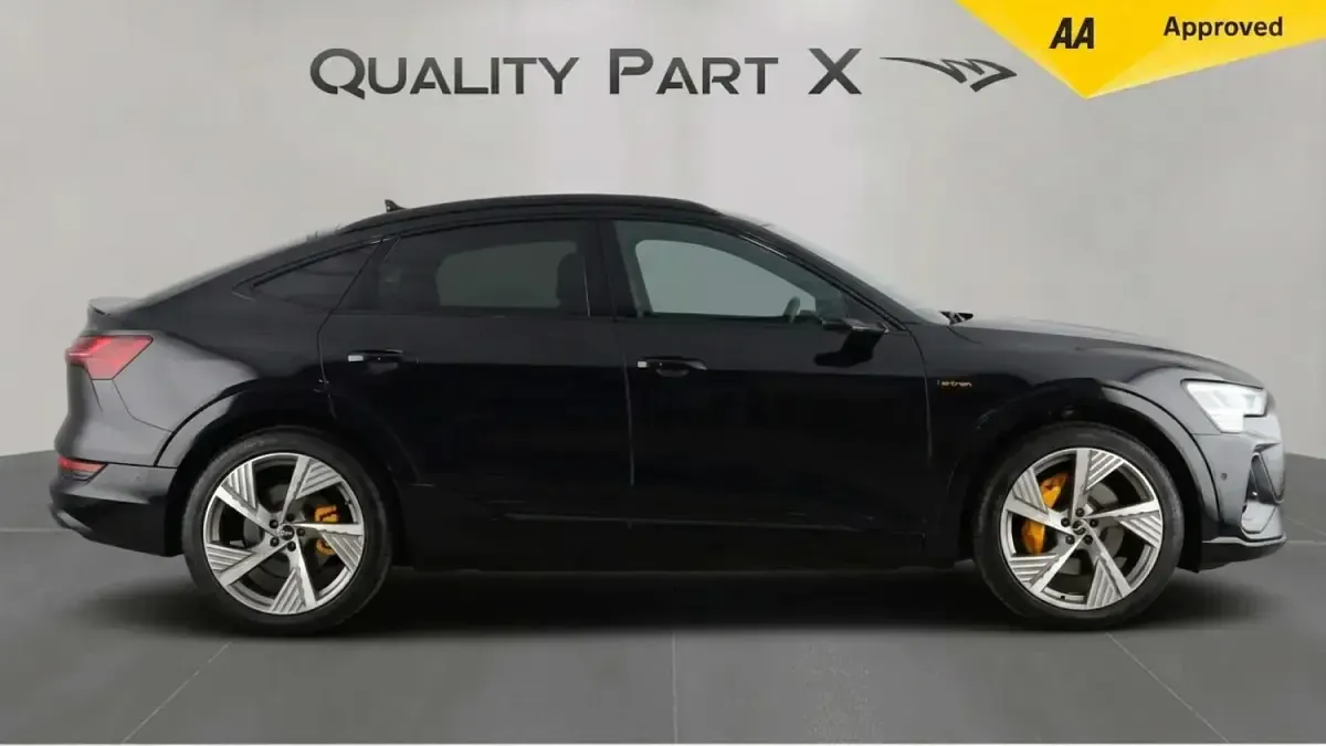 Used Audi e-tron 300 kW (408 HP) 2022 Black SUV