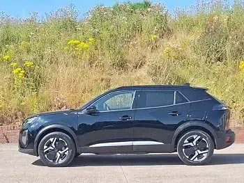 Used Peugeot e-2008 Allure 100 kW (136 HP) 2025 Black SUV