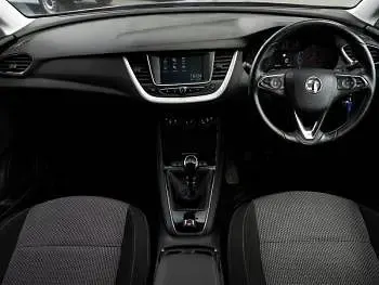 Used Vauxhall Grandland X 130 HP (95 kW) 2018 Black SUV
