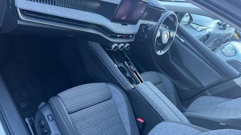 Used Skoda Superb SE Technology 150 HP (110 kW) 2025 Grey