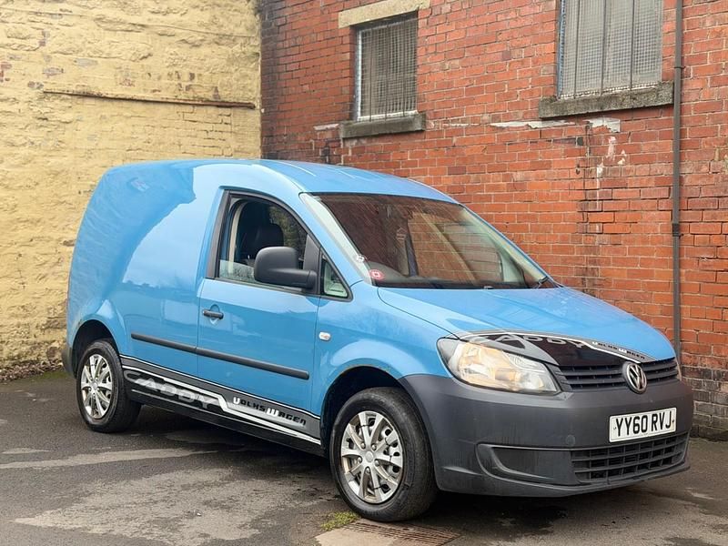 Used VW Caddy 75 HP (55 kW) 2011 Blue MPV