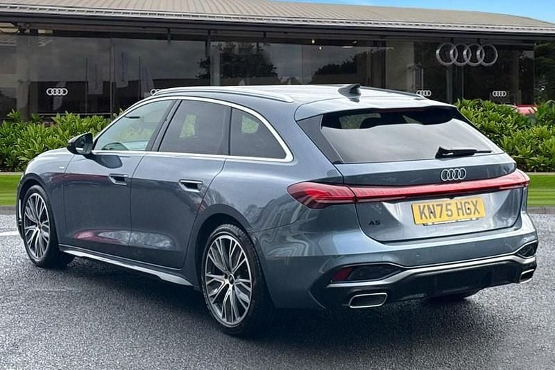 Used Audi A5 S-Line 204 HP (150 kW) 2025 Blue Estate