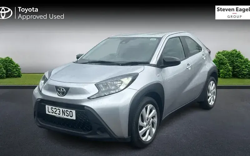 Used Toyota Aygo X PURE 72 HP (52 kW) 2025 SUV