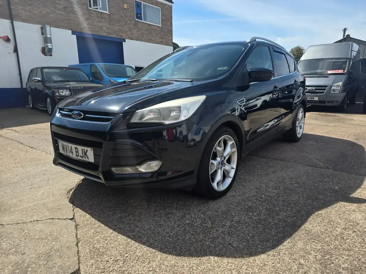 Used Ford Kuga Titanium 140 HP (102 kW) 2014 Black SUV