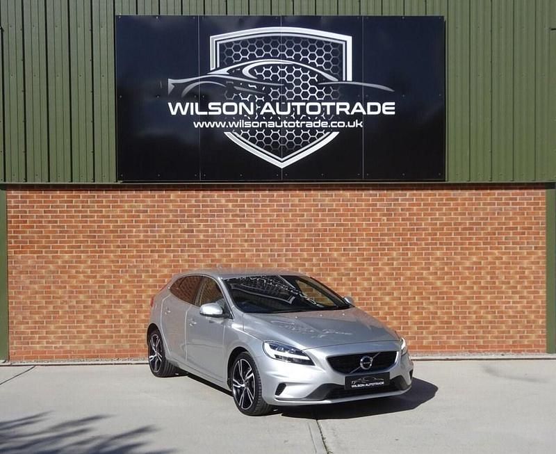 Silver Used 2018 Volvo V40 R-Design Pro Estate | £15,490 (A bit pricey) - Image 1/4