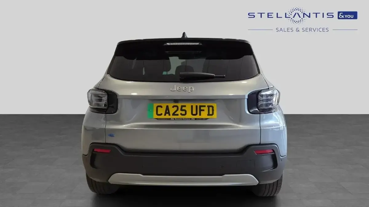 Used Jeep Avenger EV Summit 113 kW (154 HP) 2025 Grey SUV