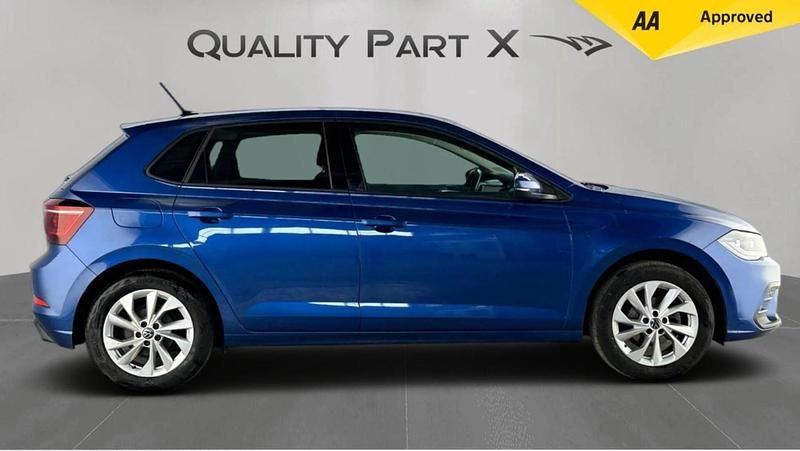 Used VW Polo Style 95 HP (69 kW) 2024 Blue Hatchback