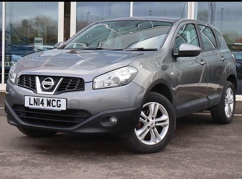 Used Nissan Qashqai Acenta 110 HP (80 kW) 2014 Grey SUV