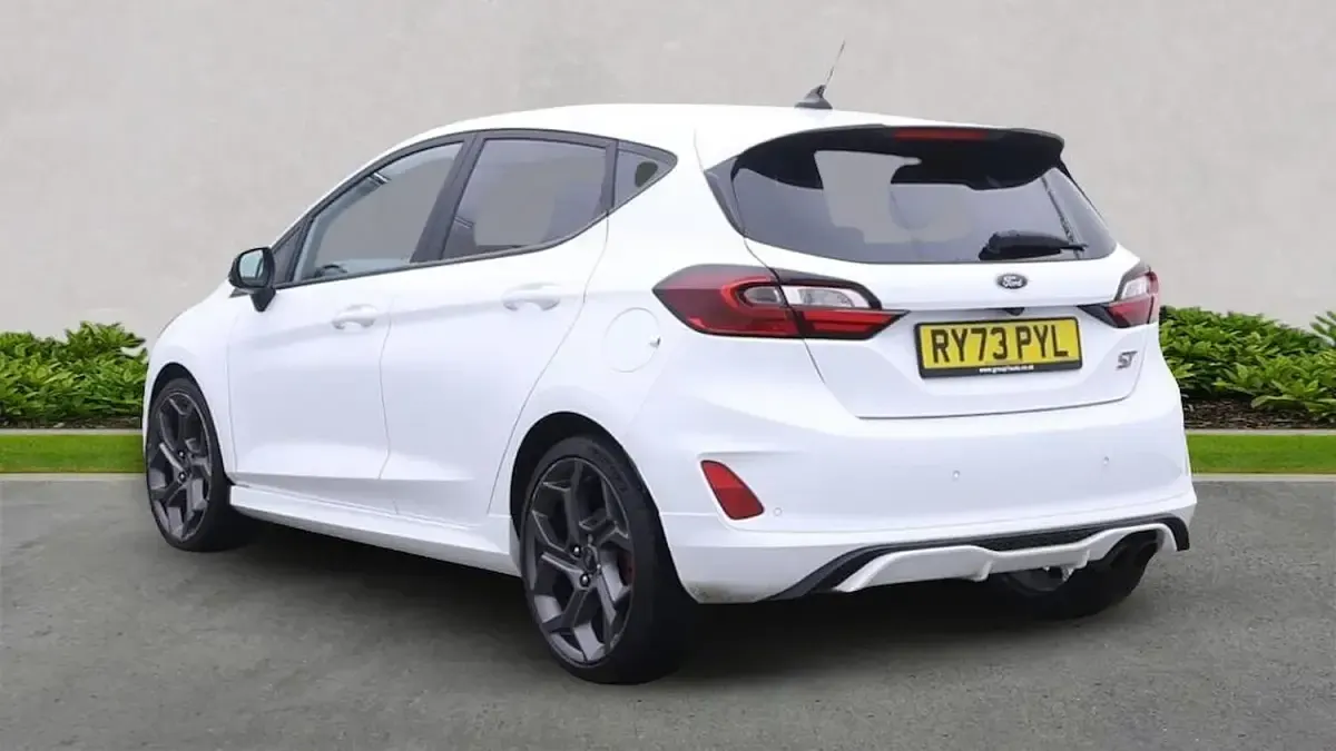 Used Ford Fiesta ST 200 HP (147 kW) 2023 White Hatchback