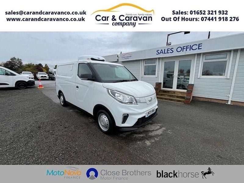 White Used 2021 Maxus eDeliver 3 Van | £7,450 (Fair price) - Image 1/4