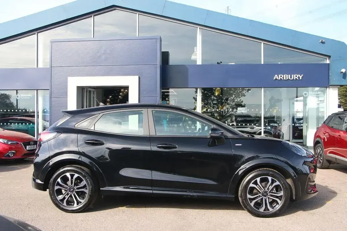 Used Ford Puma ST-Line 123 HP (90 kW) 2023 Black SUV