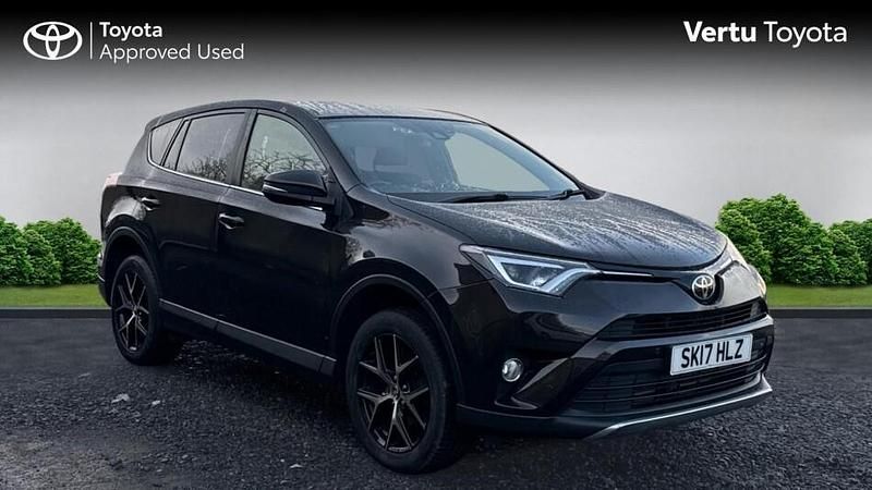 Used 2017 Toyota RAV4 Estate | £12,348 (Fair price) - Image 1/3