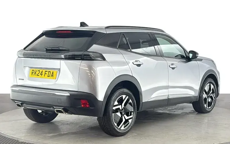 Used Peugeot 2008 Allure 131 HP (96 kW) 2024 Grey SUV