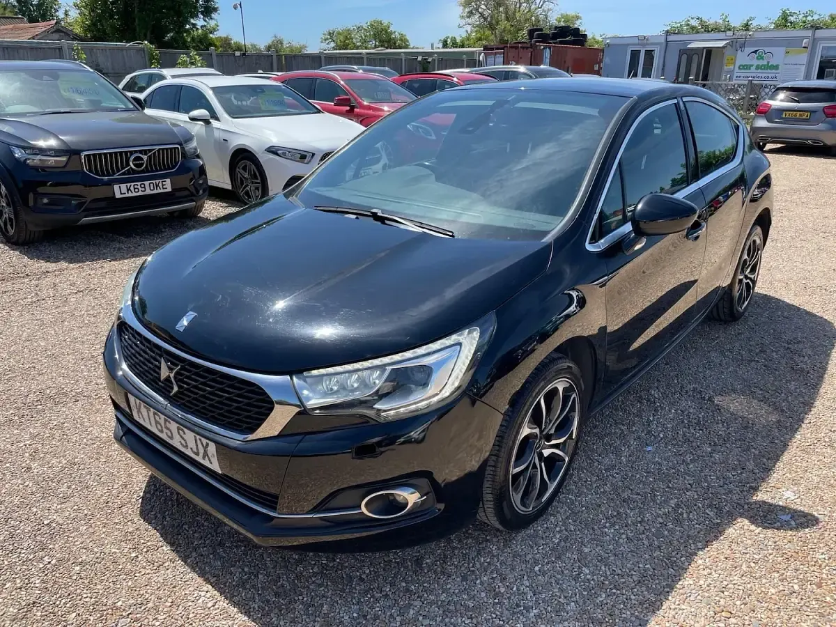 Used DS Automobiles DS4 Prestige 120 HP (88 kW) 2016 Black Hatchback