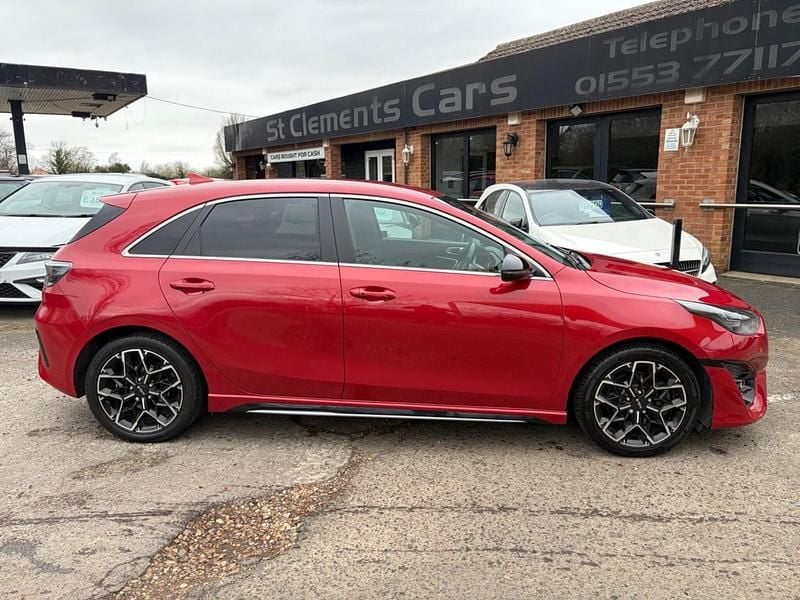 Used Kia Ceed GT-Line 2022 Red Hatchback