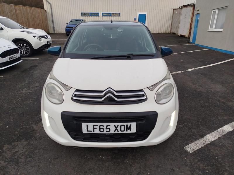 Used Citroën C1 Feel 68 HP (50 kW) 2015 White Hatchback