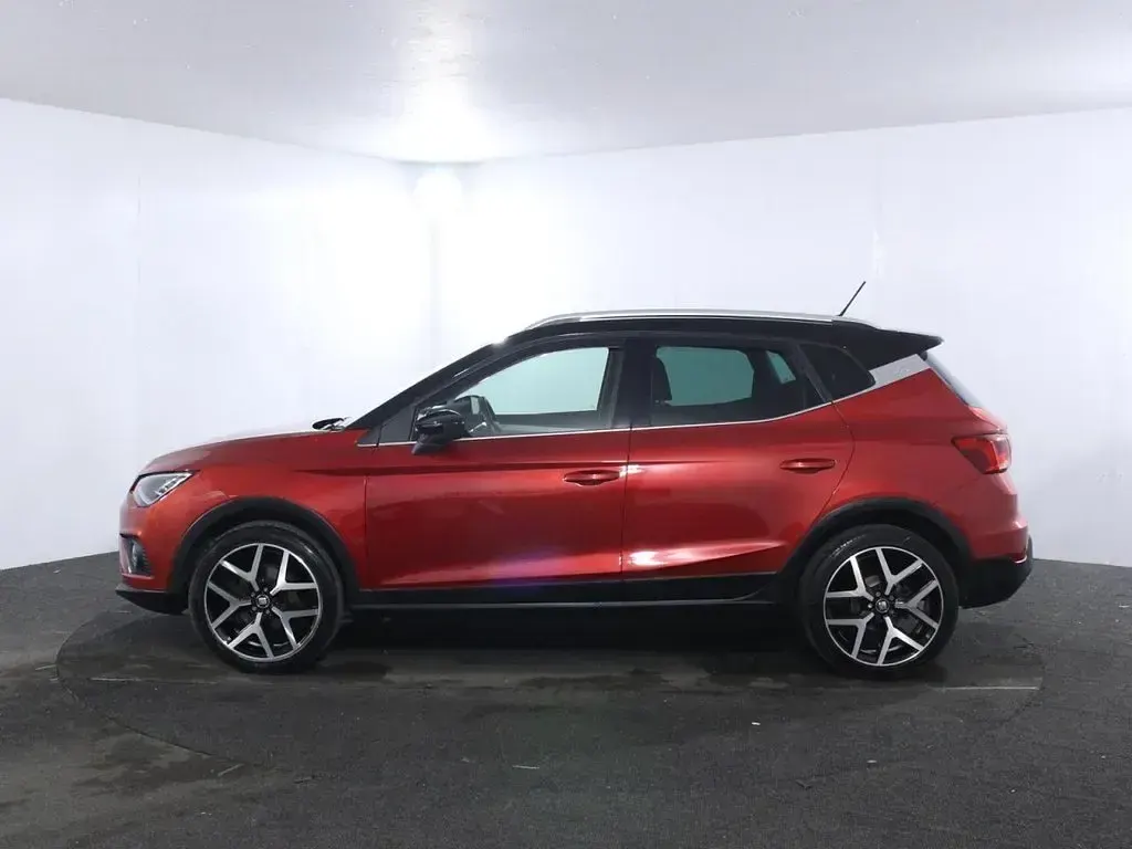 Used Seat Arona FR Sport 110 HP (80 kW) 2021 Red SUV
