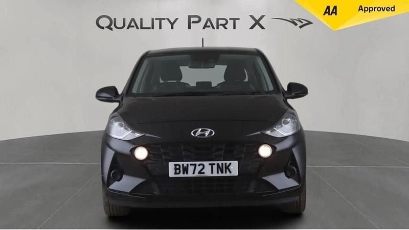 Used Hyundai i10 SE 84 HP (61 kW) 2023 Black Hatchback