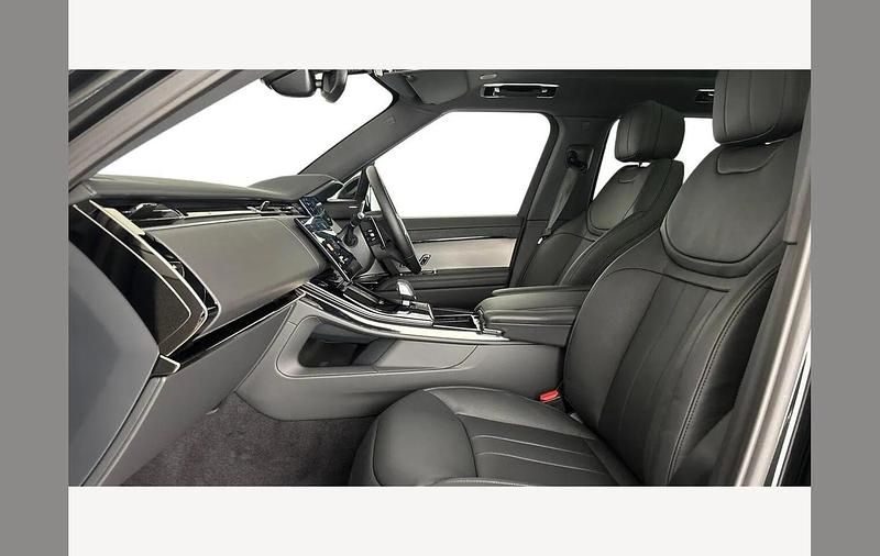New Land Rover Range Rover Sport 460 HP (338 kW) 2026 Santorini black SUV