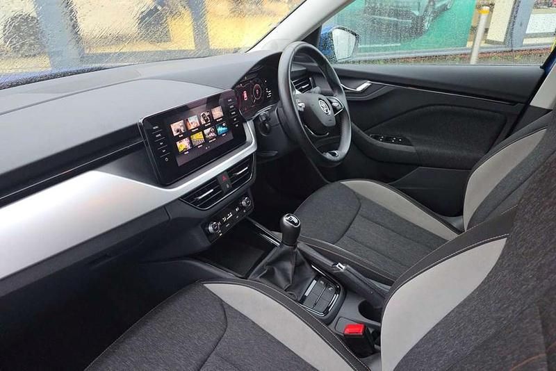 Used Skoda Kamiq SE L 147 HP (108 kW) 2021 Blue SUV