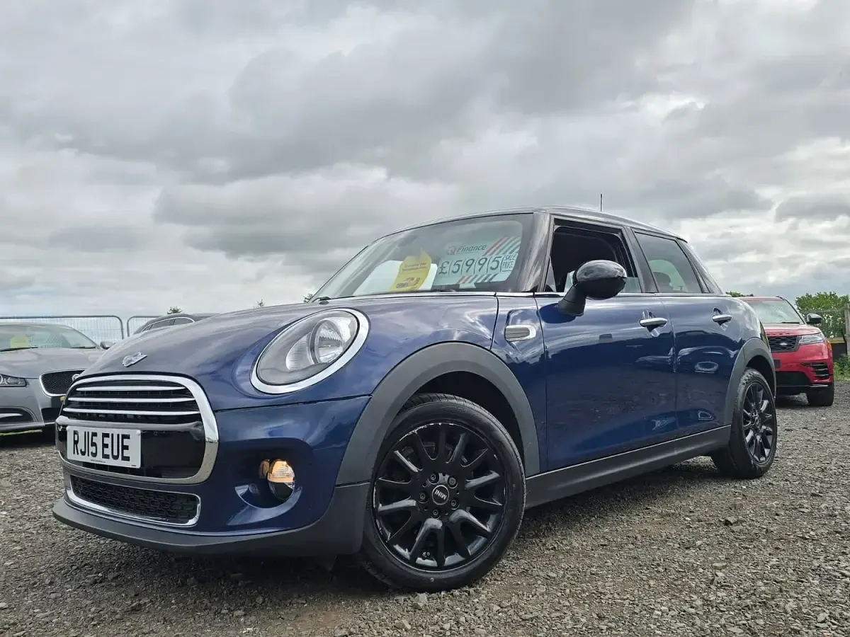 Used Mini Cooper Hatch 136 HP (100 kW) 2015 Blue Hatchback