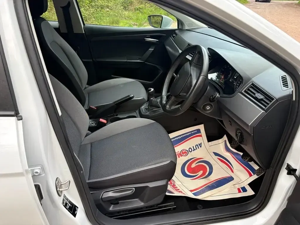 Begagnad Seat Ibiza SE Technology 80 HK (58 kW) 2019 Vit Halvkombi