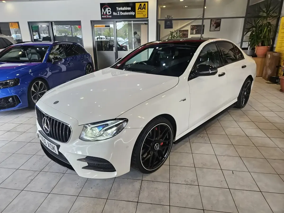 Used Mercedes E220 AMG Line Premium Plus 2016 White Sedan