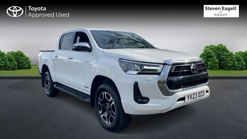 White Used 2023 Toyota HiLux Pickup | £31,219 (Fair price) - Image 1/4