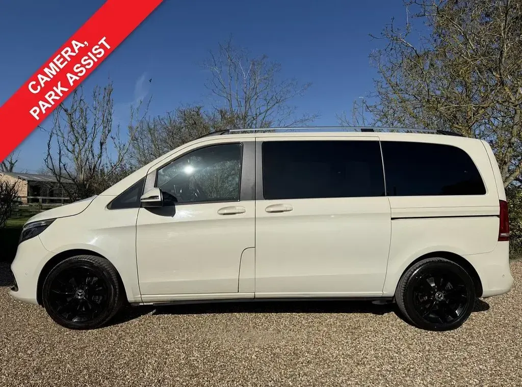 Used Mercedes V220 163 HP (119 kW) 2020 Ivory MPV