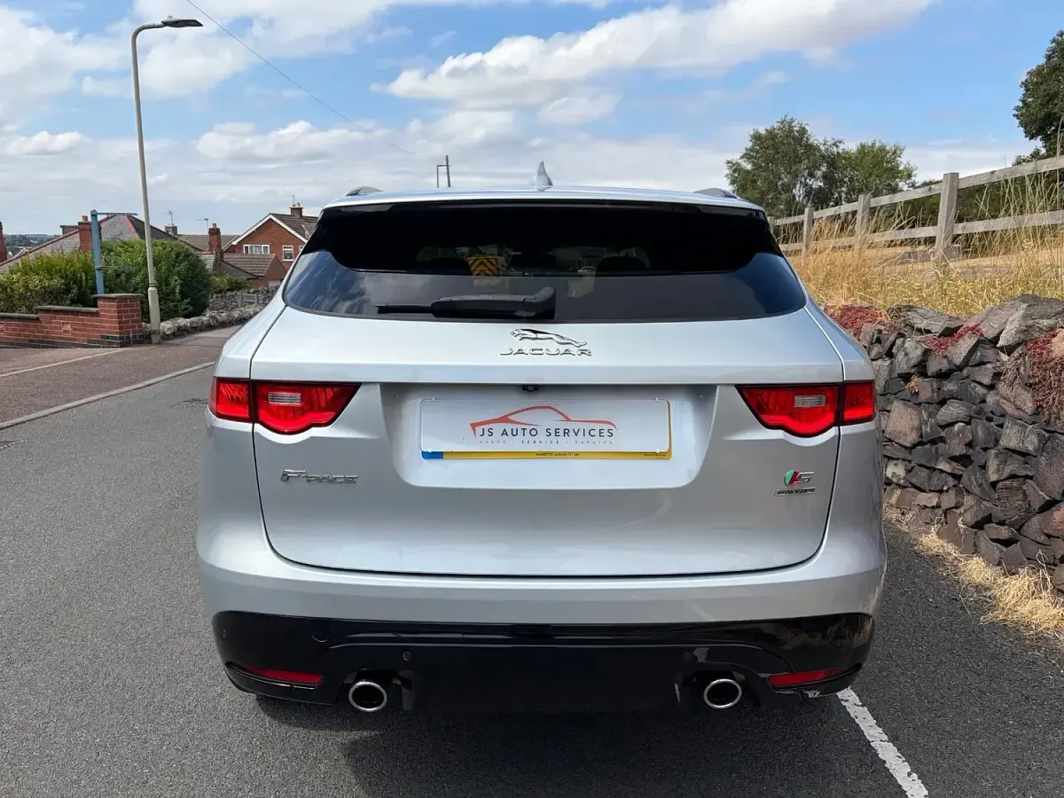 Used Jaguar F-Pace S 300 HP (220 kW) 2018 Silver SUV