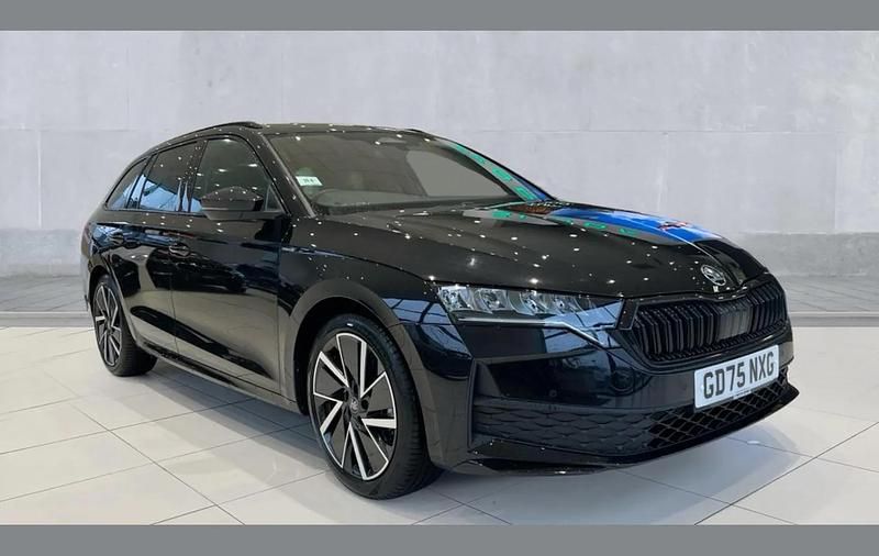 New Skoda Octavia SportLine 147 HP (108 kW) 2025 Black Estate