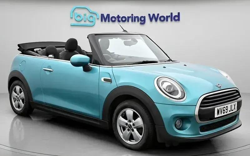 Begagnad Mini Cooper Cabriolet Classic 136 HK (100 kW) 2019 Cab