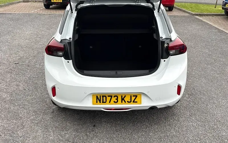 Used Vauxhall Corsa Design Edition 75 HP (55 kW) 2024 Hatchback