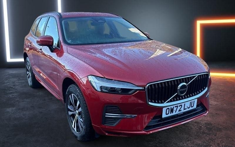 Used Volvo XC60 Core 250 HP (183 kW) 2024 SUV