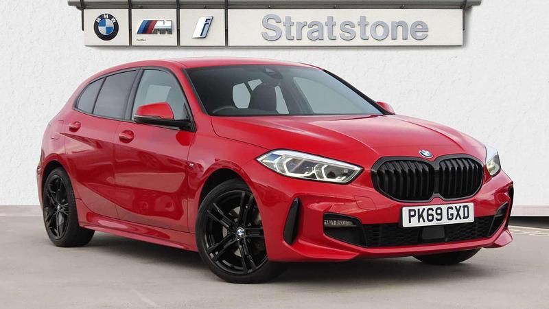 Used BMW 118 M Sport 138 HP (101 kW) 2019 Red Hatchback
