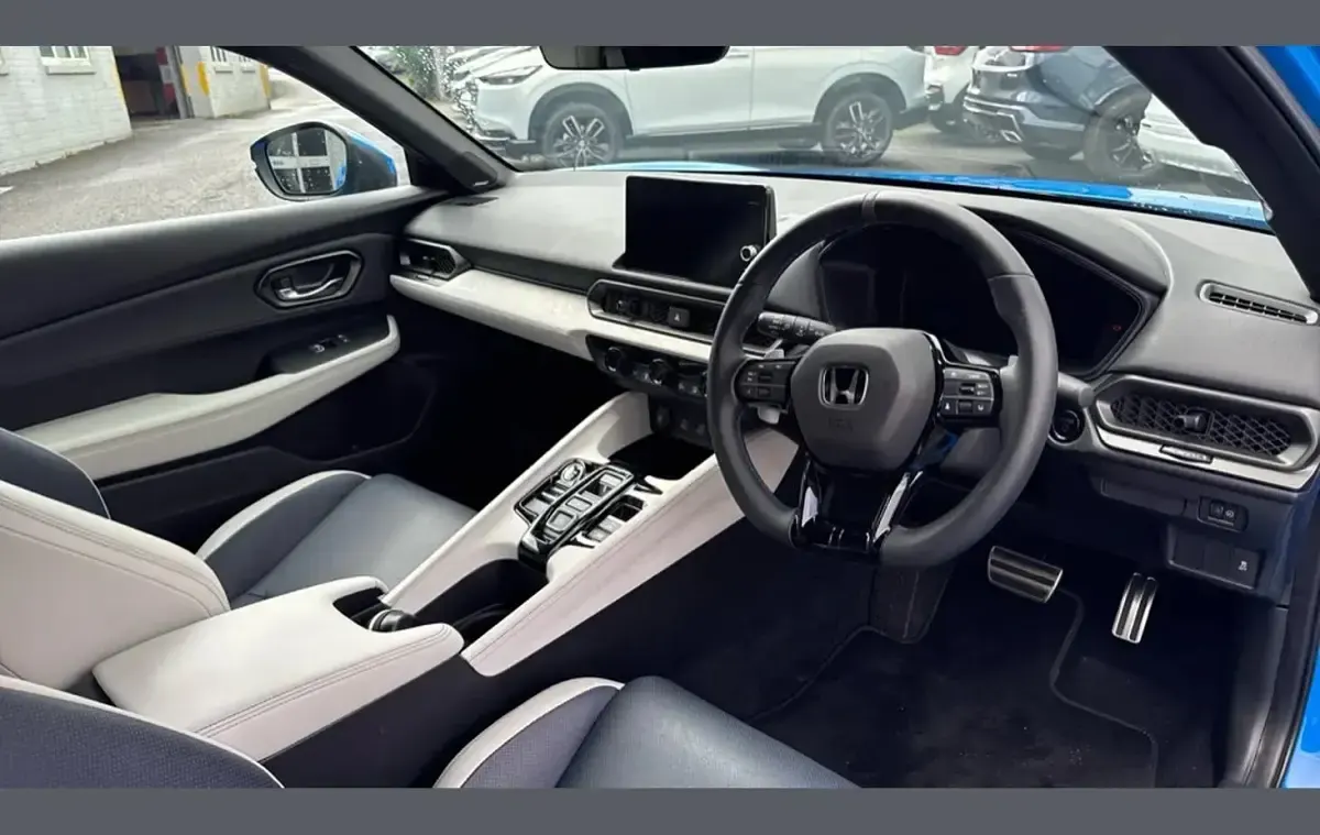 Used Honda Prelude Advance 143 HP (105 kW) 2026 Premium paint  racing blue Coupe
