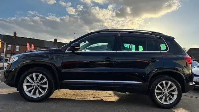 Used VW Tiguan SE 160 HP (117 kW) 2013 Black SUV