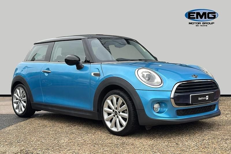 Blue Used 2016 Mini Cooper Hatch Hatchback | £11,250 (Good price) - Image 1/3