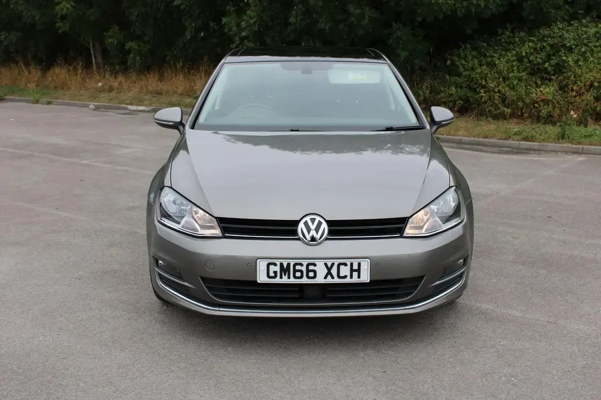 Used VW Golf VII GT 150 HP (110 kW) 2017 Grey Hatchback