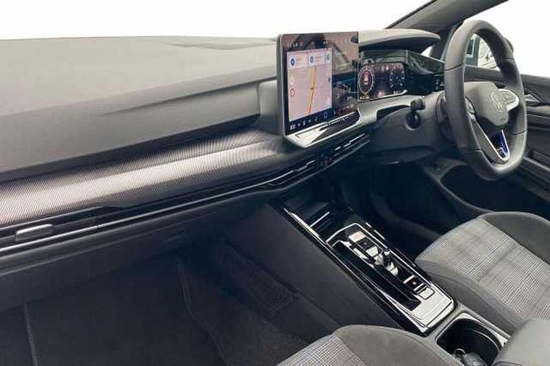 Used VW Golf VIII GTE 272 HP (200 kW) 2025 Blue Hatchback