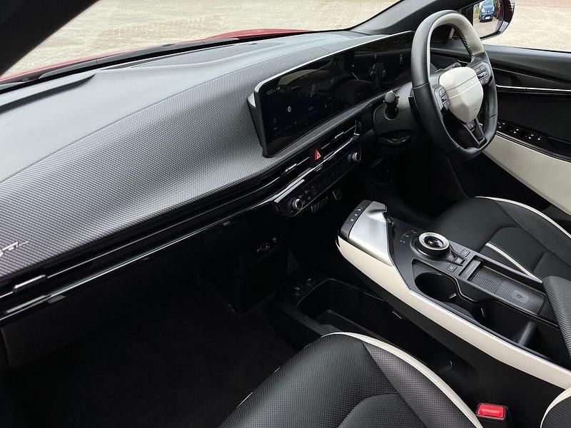 Used Kia EV6 GT-Line 167 kW (228 HP) 2025 Red SUV