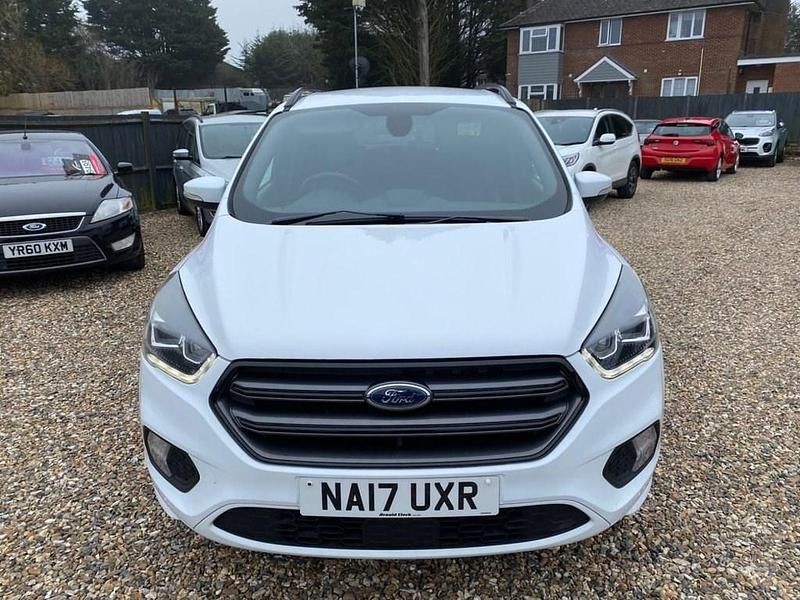 Used Ford Kuga ST-Line 150 HP (110 kW) 2017 White SUV