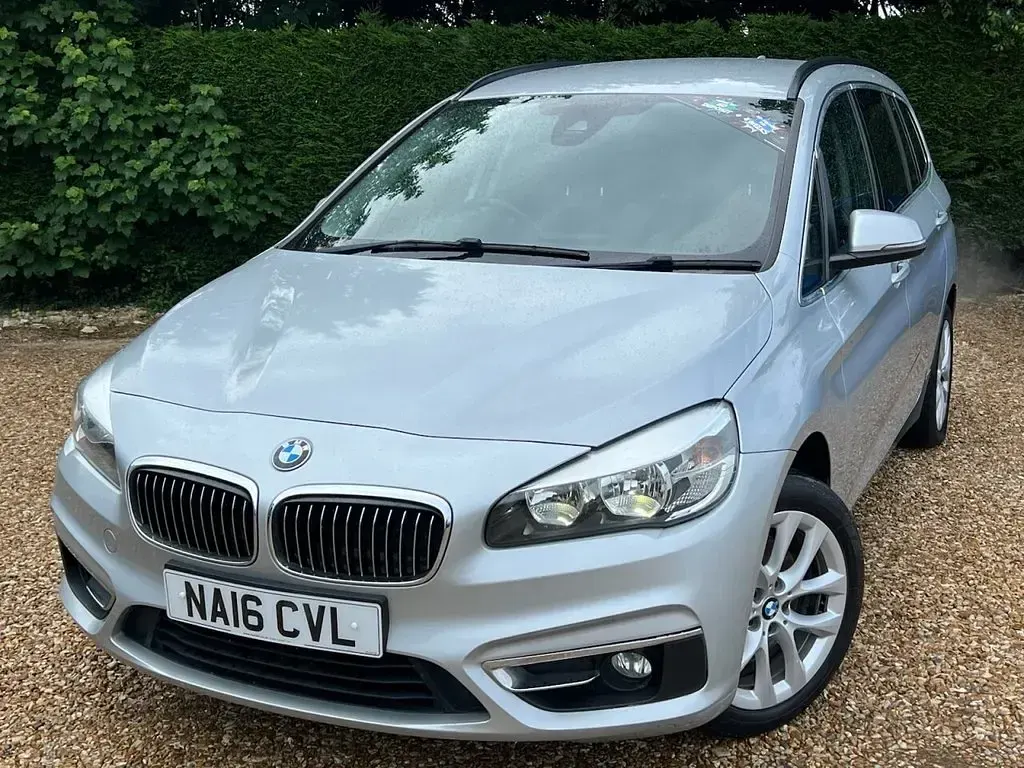 Used BMW 218 Luxury Line 136 HP (100 kW) 2016 Silver MPV